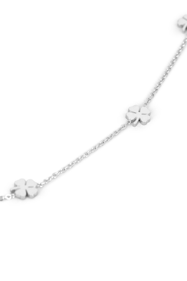 Collier Botum