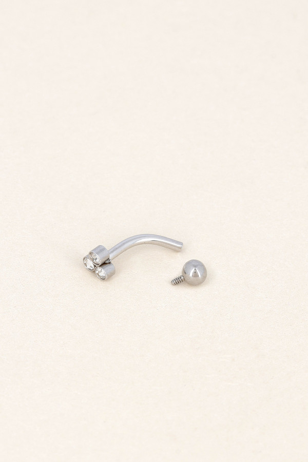 Piercing Nia