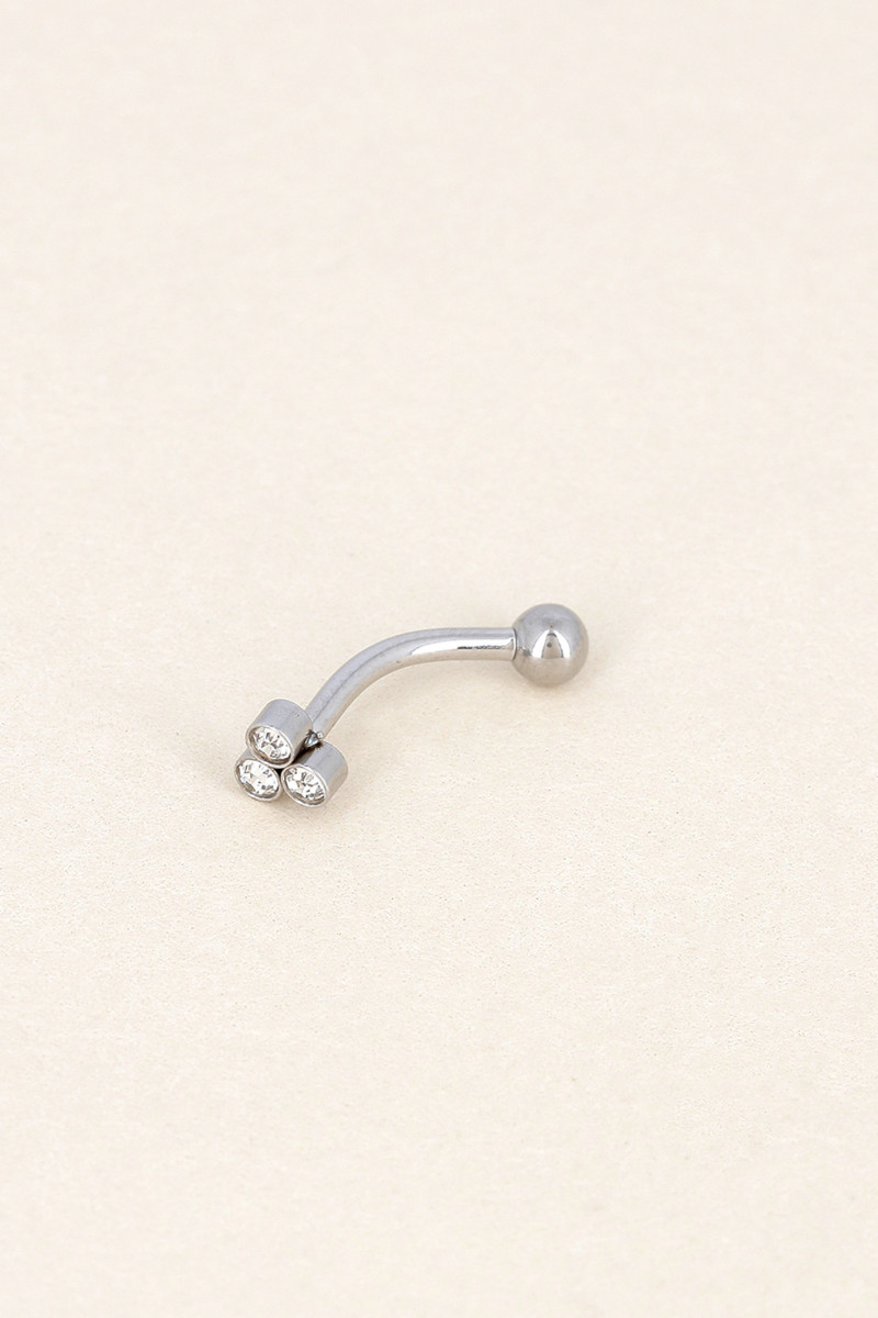 Piercing Nia