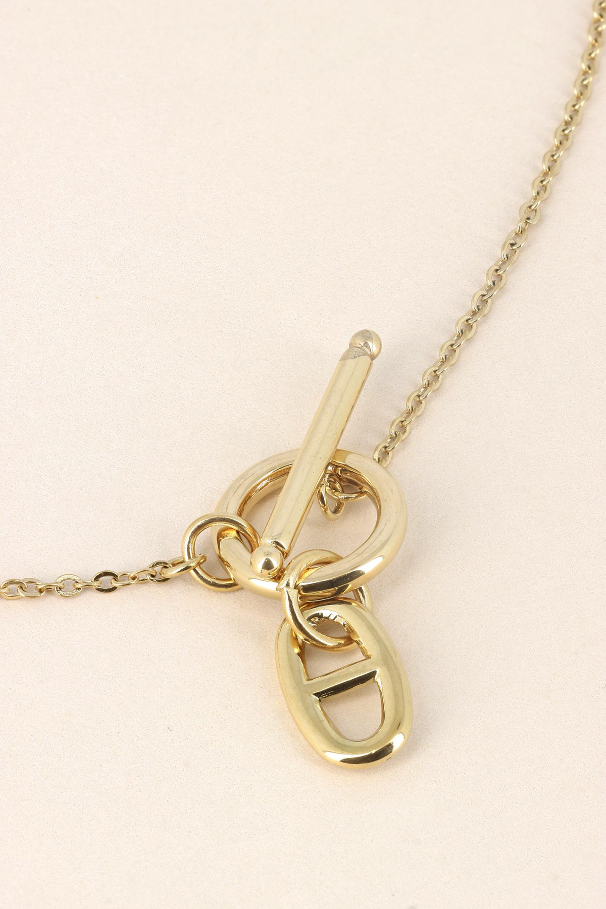 Collier Caspiane