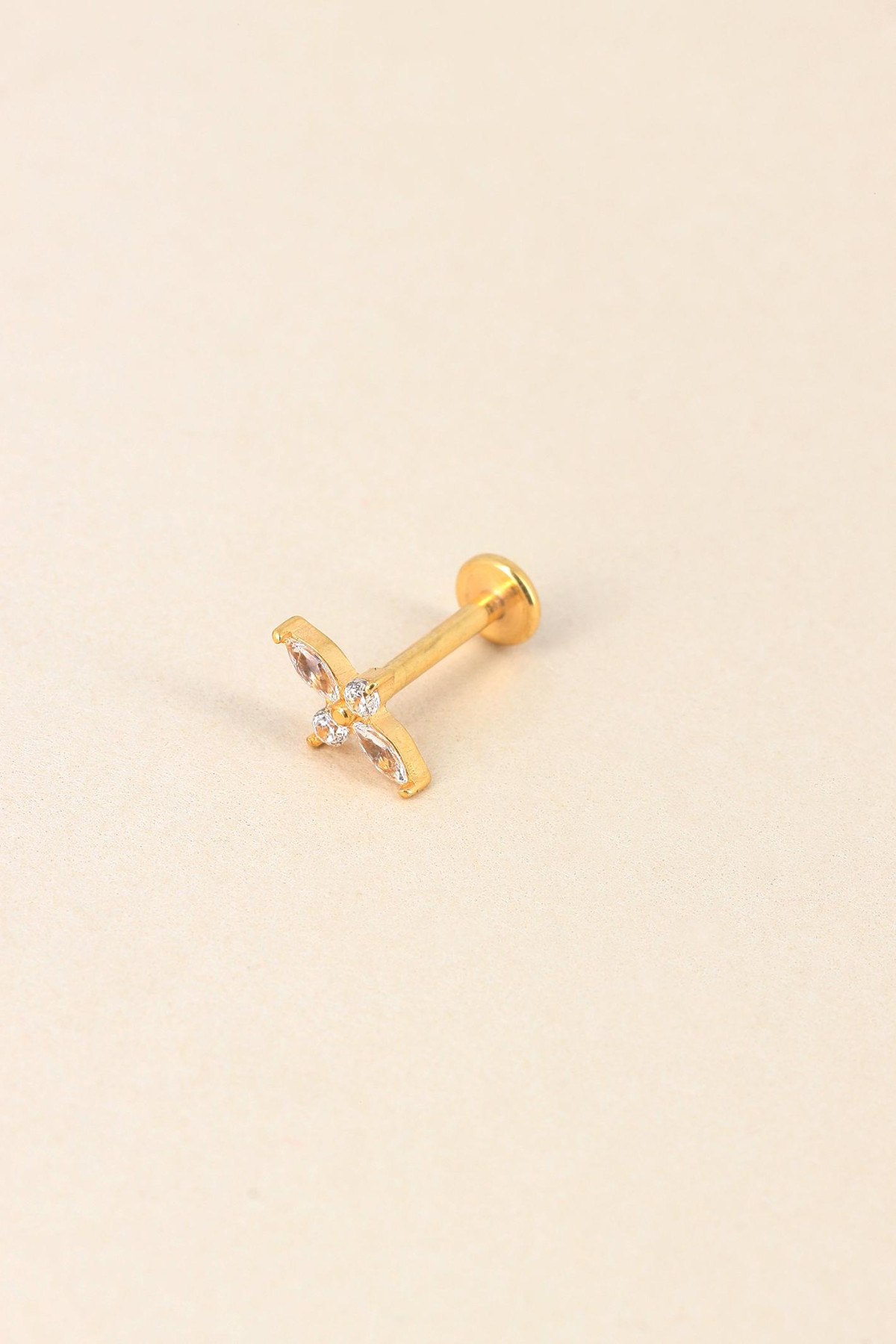 Piercing Aliza