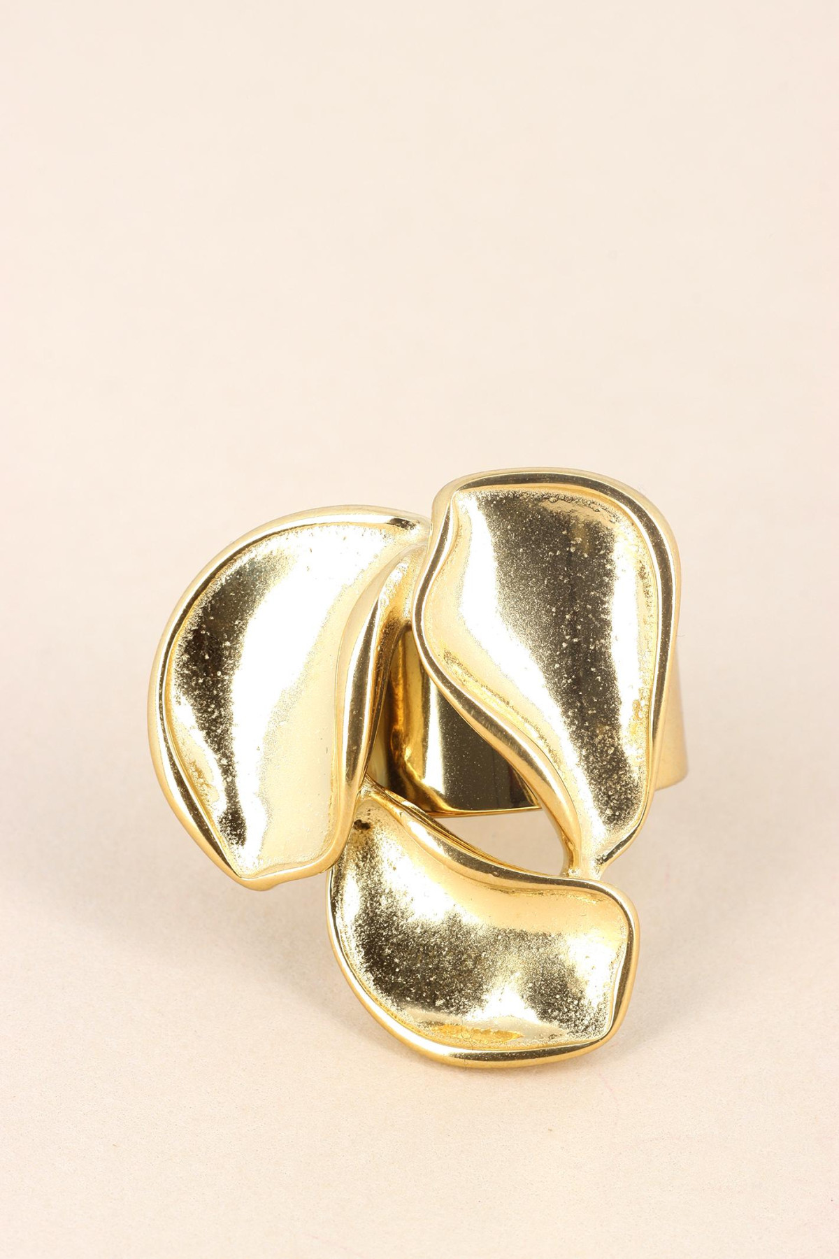 Bague Roshan
