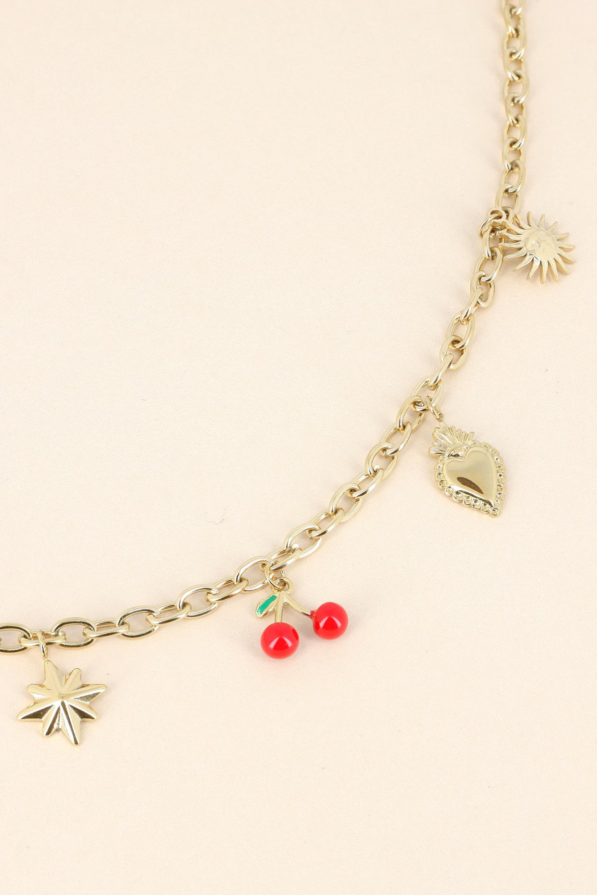 Collier Summer