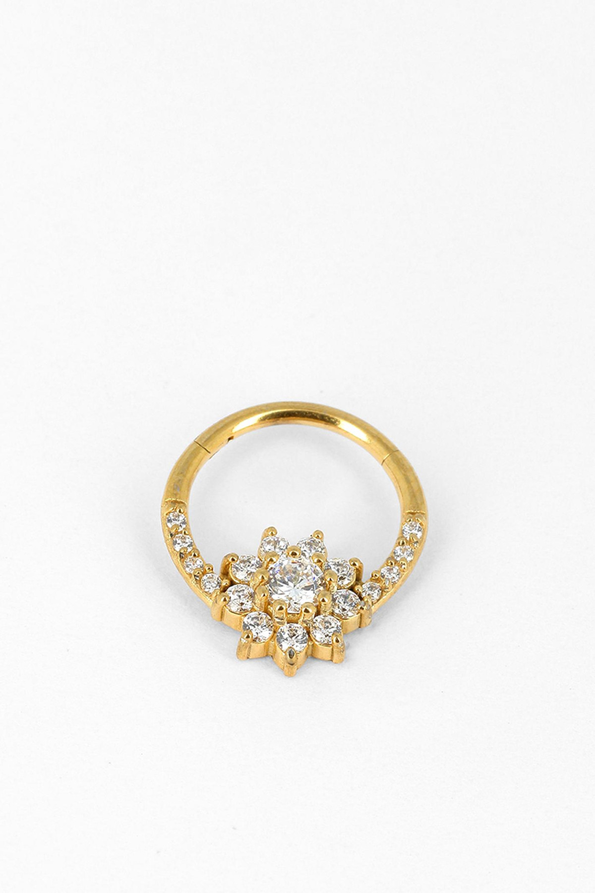 Piercing Maéla